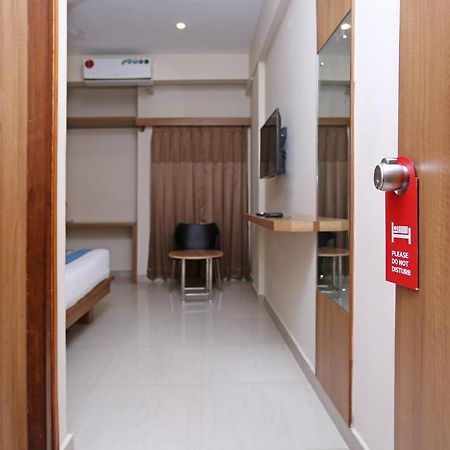 Oyo 6447 Samasth Rooms And Suites 마이소르 외부 사진